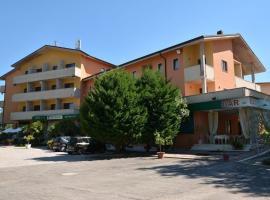 Hotel La Carica, hotel a Pastrengo