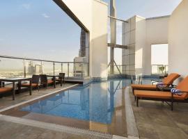 Ramada Abu Dhabi Corniche, hotel in Abu Dhabi