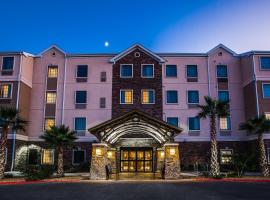 Staybridge Suites El Paso Airport by IHG, hotel din apropiere de Aeroportul Internaţional El Paso  - ELP, El Paso