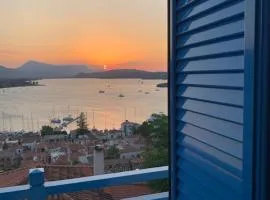VERANDA BLUE - POROS