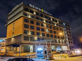 SEM9 Senai "Formerly Known As Perth Hotel", готель у місті Кулай