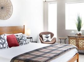 The Lagartija @ Old Town with King Bed, hotel in Albuquerque