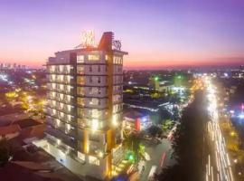 Great Diponegoro Hotel Surabaya, ξενοδοχείο στη Σουραμπάγια