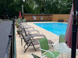 Northern Acres, hotel in Lake George