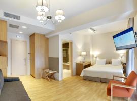 Phidias Piraeus Hotel, hotel em Pireu