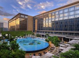 Hilton Manila, hotel Manila Ninoy Aquino nemzetközi repülőtér - MNL környékén Manilában