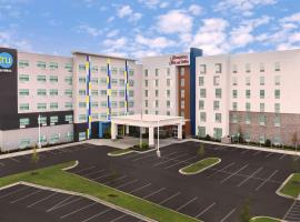 Hampton Inn & Suites Charlotte Airport Lake Pointe, hotell  lennujaama Charlotte Douglase rahvusvaheline lennujaam - CLT lähedal