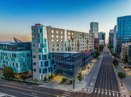 The Art Hotel Denver, Curio Collection by Hilton, hotel in Denver