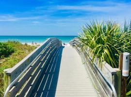 Sunset Beach Bungalow 3, hotel in St. Pete Beach
