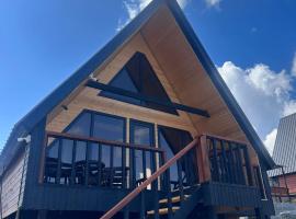 Panorama Racha, hotel in Ambrolauri