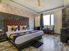 Hotel Smart Plaza By SMART GROUP, hotel cerca de Aeropuerto internacional de Delhi - DEL, Nueva Delhi