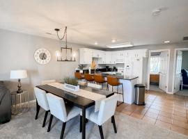 Perfect Family Escape - 3 Bed Condo with Pools, hotel in St. George