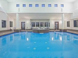 Staybridge Suites Plano - Richardson Area by IHG, hotel in Plano