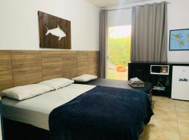 SUÍTE PRIVATIVA RIVIERA & ITAGUARÉ 100mts de 2 praias!, villa in Bertioga