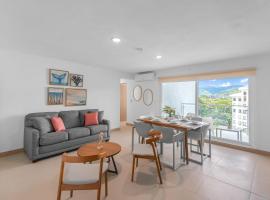 Upstay - 3BR New Condo in Jaco 5mins to Beach, társasházi lakás Jacóban