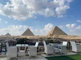 Golden Pyramids View Inn