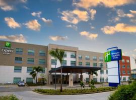 Holiday Inn Express & Suites Diamond by IHG, hotel en Stubbs