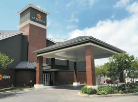 La Quinta by Wyndham Austin Airport, hotel Austinban