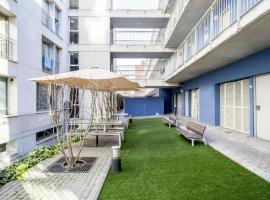 Residencia Universitaria Resa Campus del Mar, hotel din Barcelona