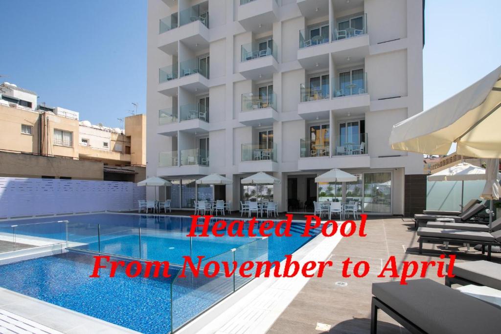 Πισίνα στο ή κοντά στο Best Western Plus Larco Hotel
