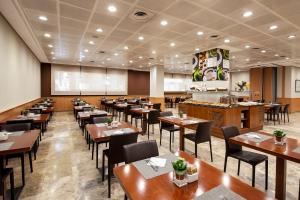 Restoran atau tempat lain untuk makan di Hotel Praga