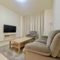 OYO HOME 1401 '1 Br With Spacious Rooms View Towards Airport, hotel near Abu Dhabi International Airport - AUH, Abu Dhabi