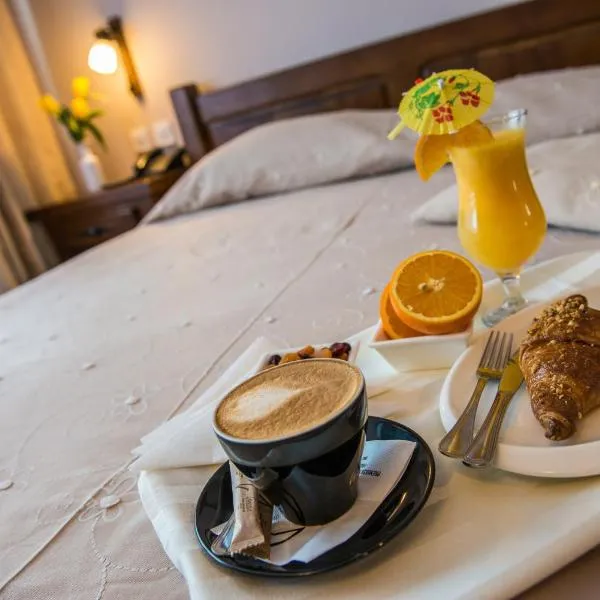 Complex Casa Lux, hotel din Botoşani