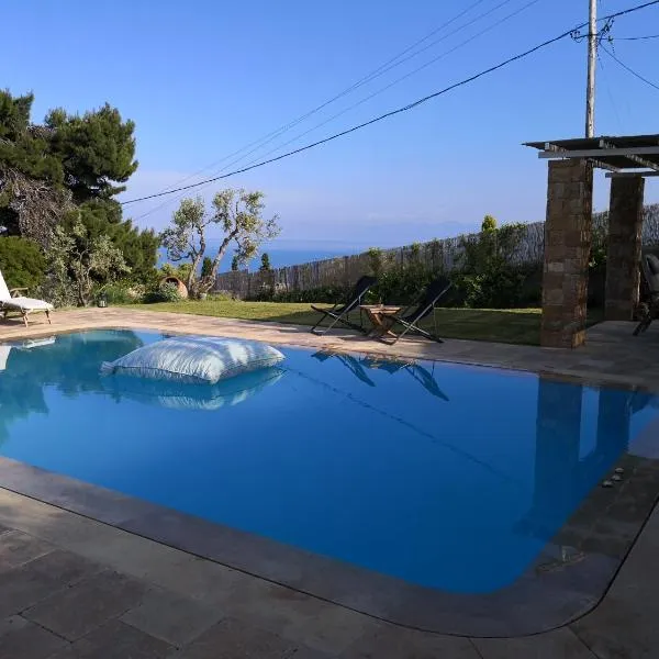 ANGIO Villas LUX, hotel sa Skiathos Town