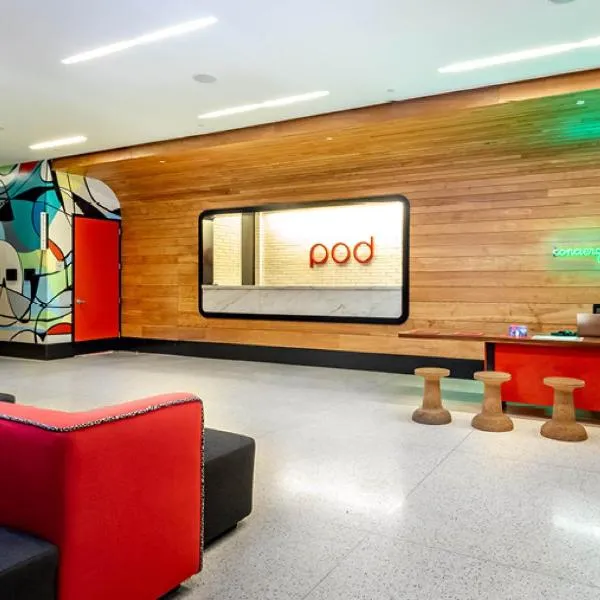 Pod 39, hotel in New York