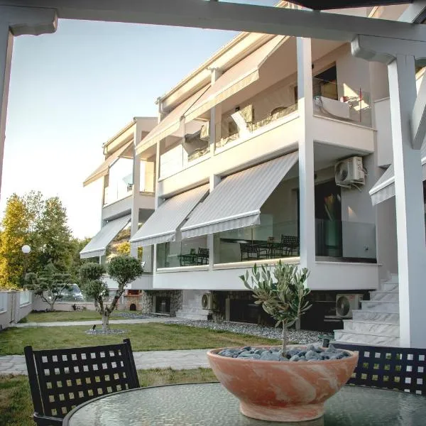Medusa Luxury Apartments, ξενοδοχείο στη Νέα Πέραμο