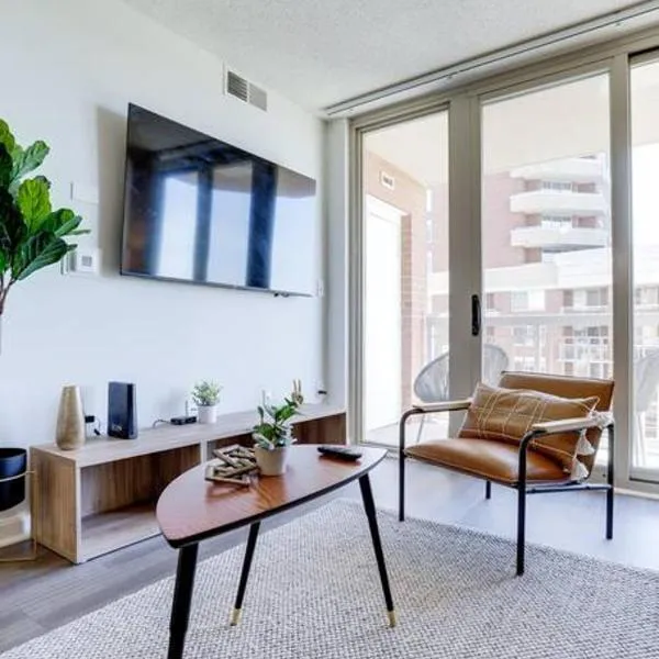 Bright Apartment Walk to Ballston Metro, hotel in Arlington
