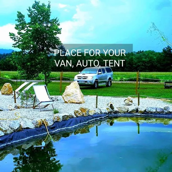 Camp Garden Park-Pitches and Tents, hotel Radovljicában