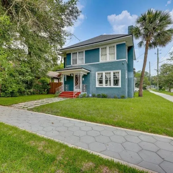 Pet friendly home in Historic Springfield near TIAA, hotel in Jacksonville
