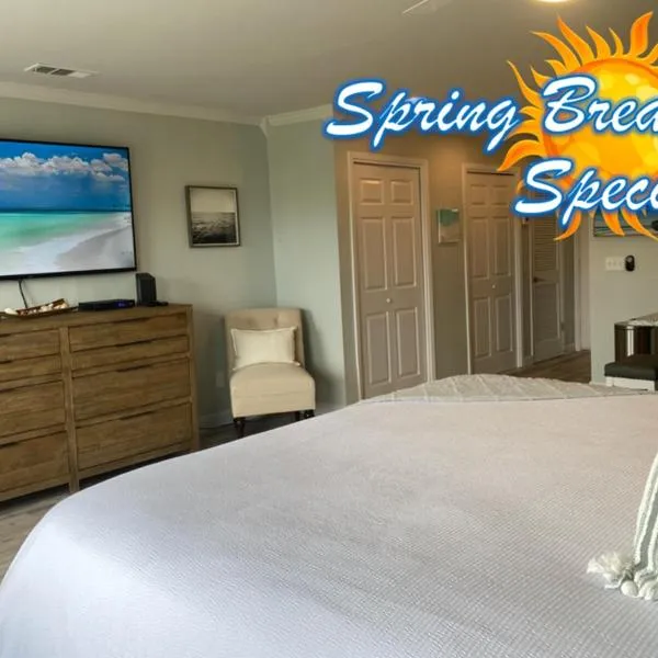 Destin Bliss! Your Dream Studio Condo on Holiday Isle!, hotel in Destin