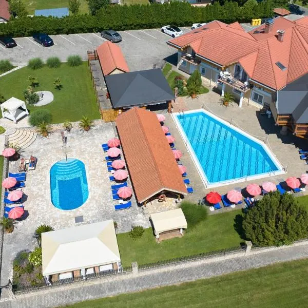 Villa Plattensee, hotel Vonyarcvashegyen