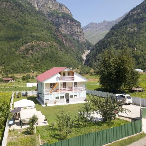 Guest House Gogia, hotel in Zhabeshi