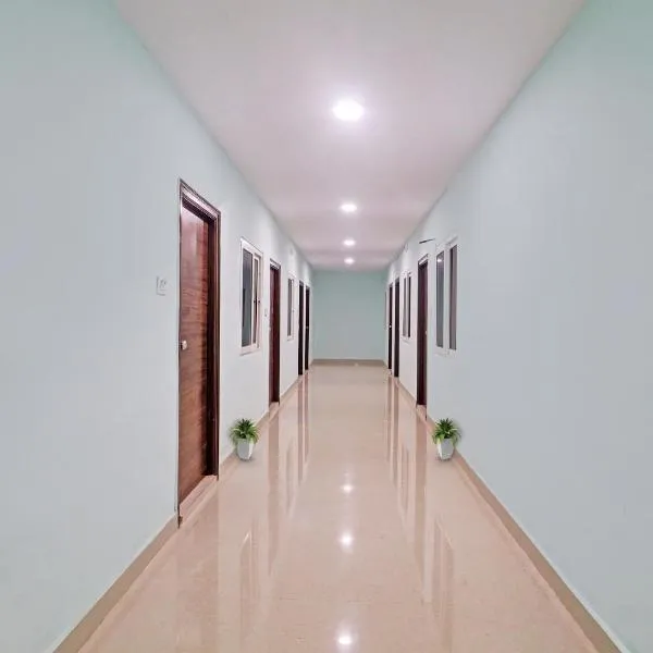 Hotel O Langar Houz Near Golconda Fort, Hotel in Haidar Sāhibgūda